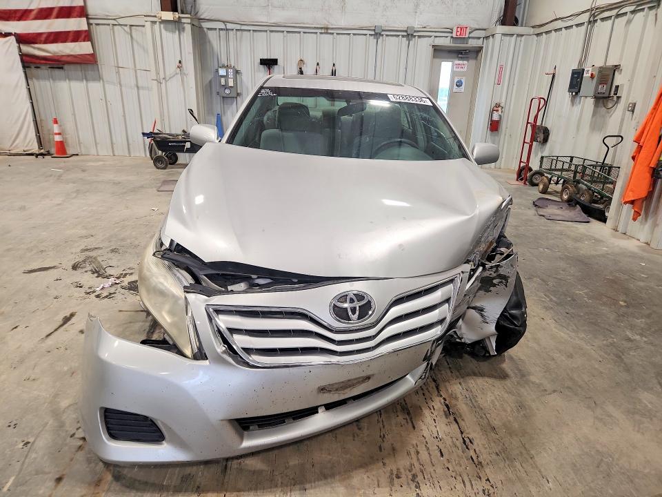Photo 5 from auction – 2011 TOYOTA CAMRY with VIN 4T1BK3EK2BU120162