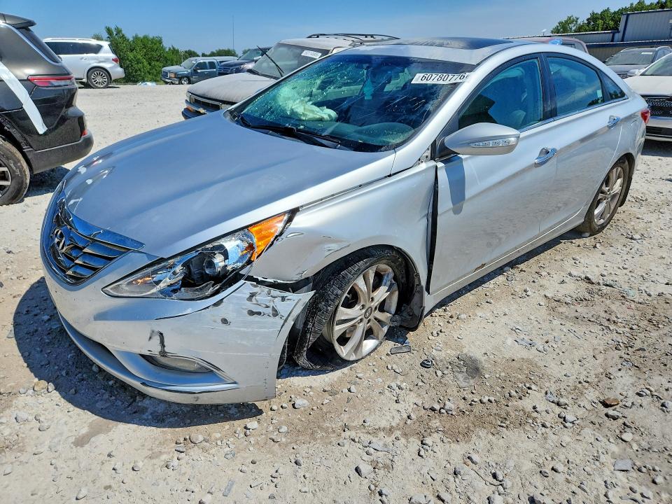 HYUNDAI SONATA 2013 with VIN 5NPEC4AC8DH599395 - Photo from auction