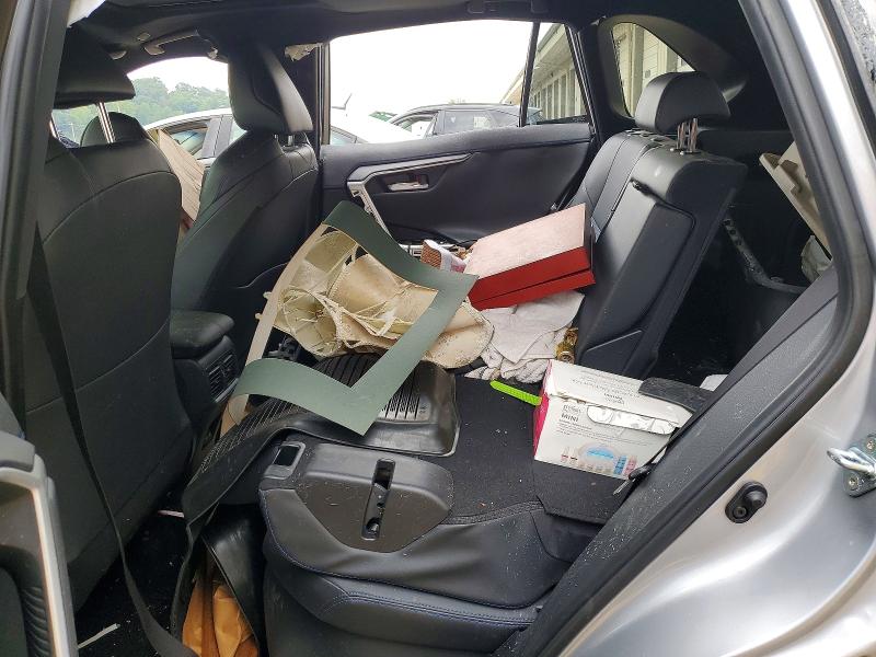 Photo 11 from auction – 2025 TOYOTA RAV4 with VIN JTME6RFV6SD570267