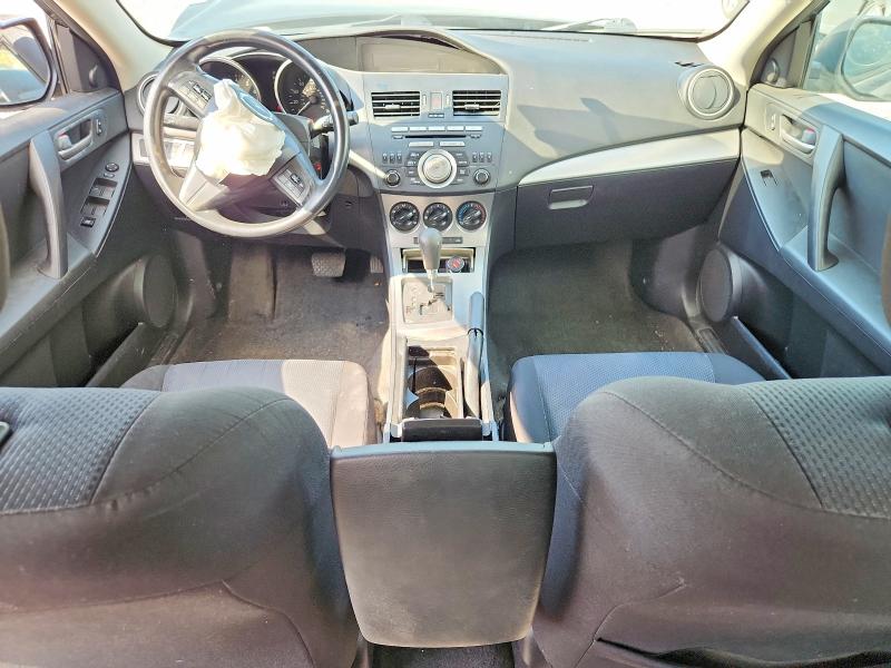 Photo 8 from auction – 2011 MAZDA 3 with VIN JM1BL1VF0B1458153
