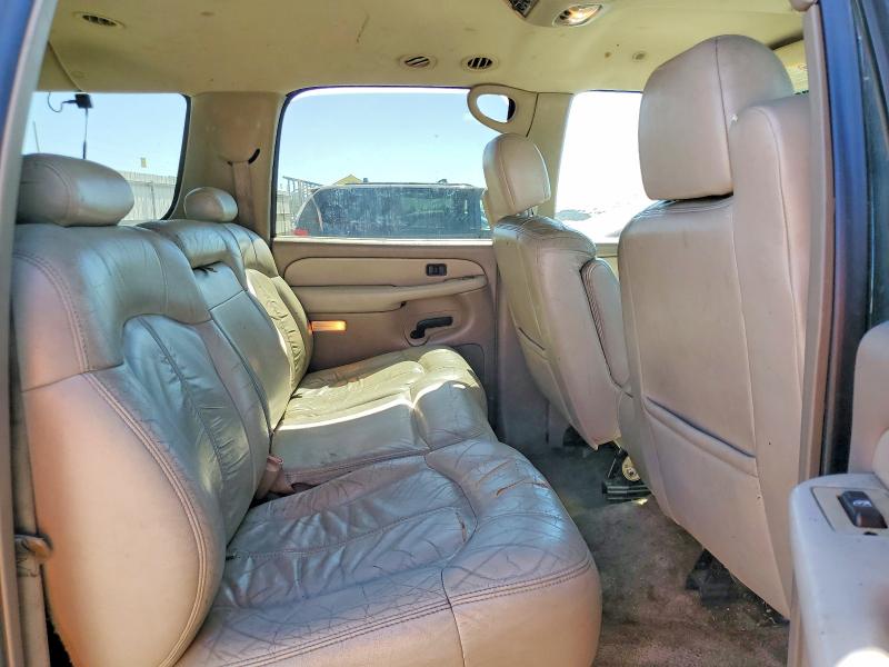 Foto 11 de la subasta – 2001 CHEVROLET SUBURBAN con VIN 1GNFK16TX1J220132