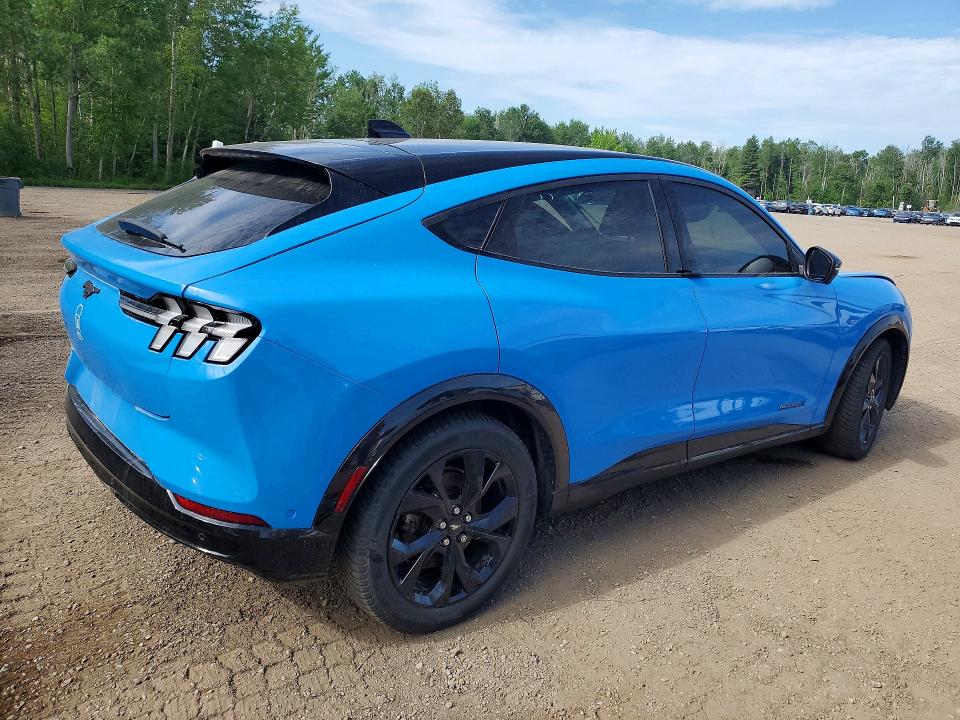 Photo 3 from auction – 2023 FORD MUSTANG MACH-E with VIN 3FMTK3R74PMA39170