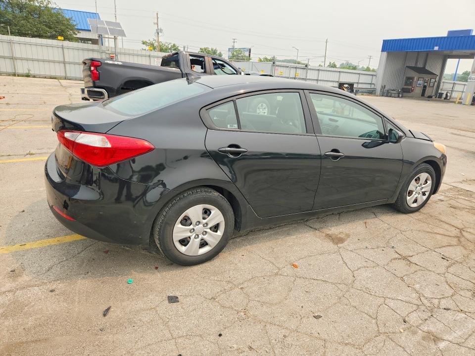 Photo 3 from auction – 2016 KIA FORTE with VIN KNAFK4A64G5456673