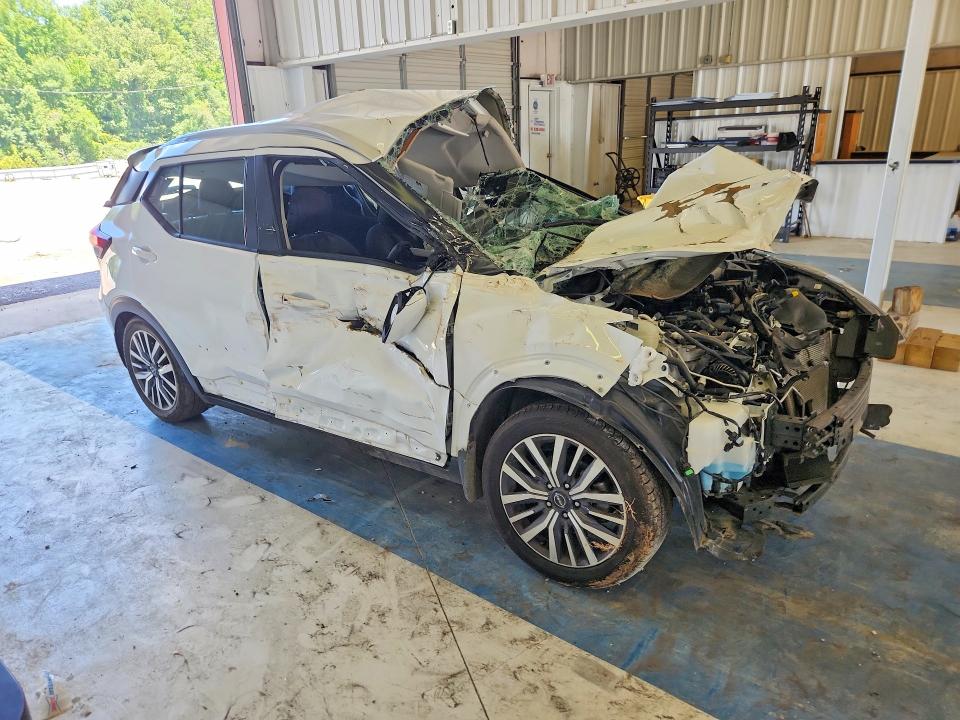 Photo 4 from auction – 2023 NISSAN KICKS with VIN 3N1CP5CV0PL551204