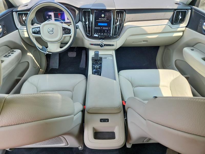Photo 8 from auction – 2023 VOLVO XC60 with VIN YV4L12RN0P1290343