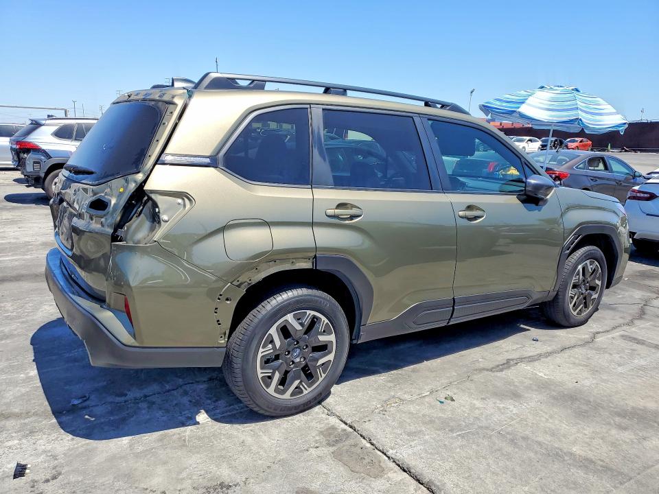 Photo 3 from auction – 2025 SUBARU FORESTER with VIN JF2SLDDC1SH519849
