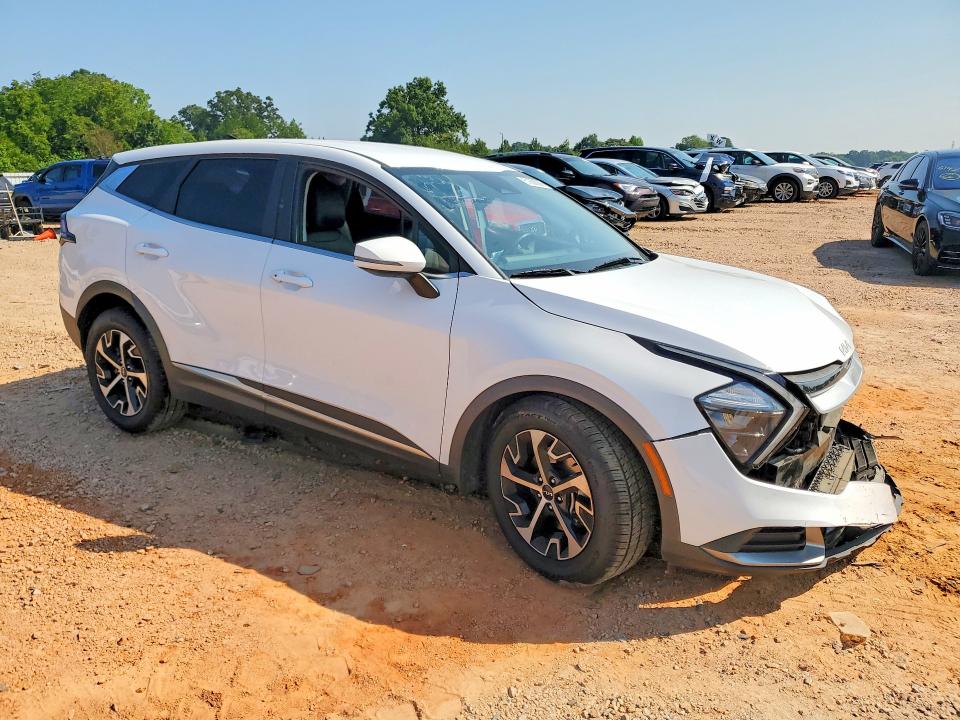 Photo 4 from auction – 2023 KIA SPORTAGE with VIN 5XYK33AF1PG055338
