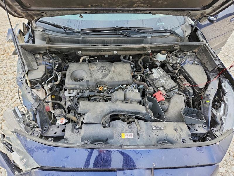 Photo 11 from auction – 2023 TOYOTA RAV4 with VIN 2T3C1RFV1PW265727