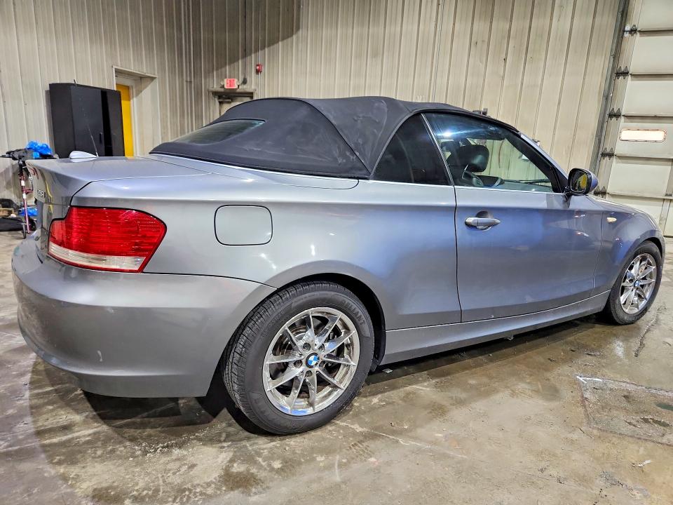 Photo 3 from auction – 2011 BMW 128 with VIN WBAUL7C57BVM79660