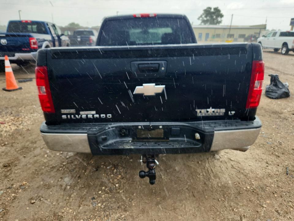 Photo 6 from auction – 2011 CHEVROLET SILVERADO with VIN 1GCRCSE07BZ125658