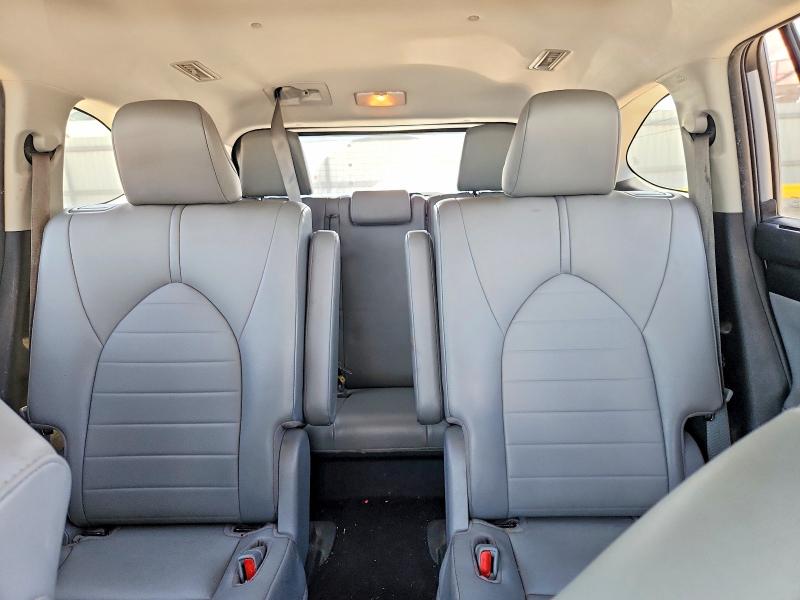Photo 10 from auction – 2021 TOYOTA HIGHLANDER with VIN 5TDGZRAH2MS061382