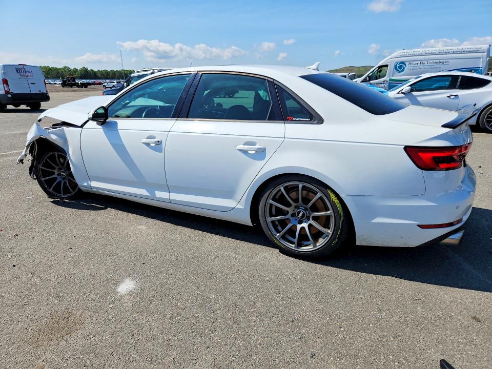 Photo 2 from auction – 2017 AUDI A4 with VIN WAUANAF41HN008965