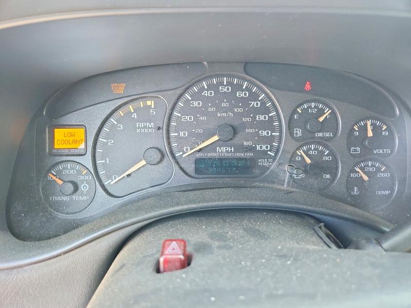Photo 9 from auction – 2002 CHEVROLET SILVERADO with VIN 1GCHC23182F215670