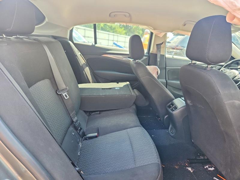 Zdjęcie 10 z aukcji – 2018 BUICK REGAL z VIN W04GL6SX1J1142625