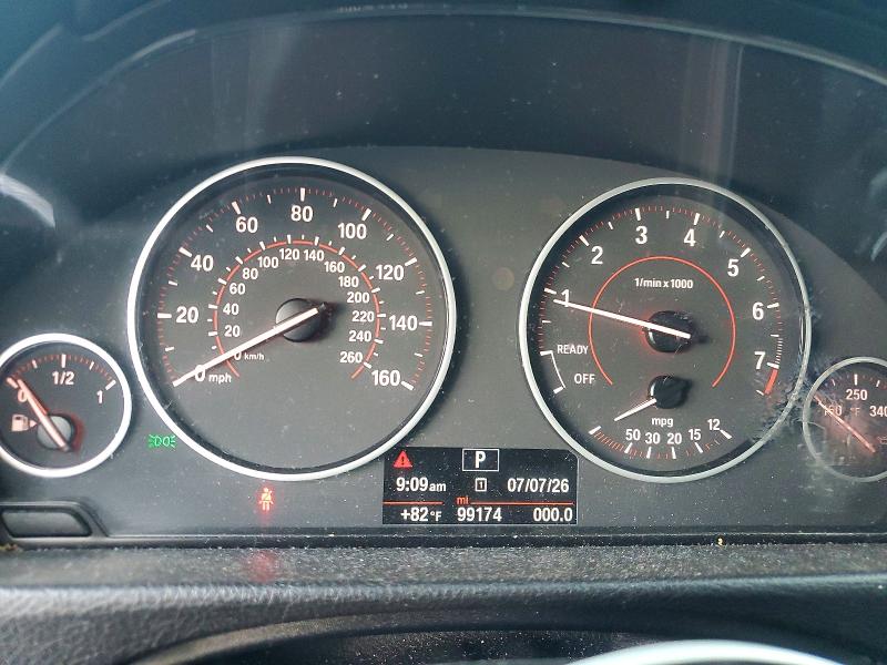 Photo 9 from auction – 2015 BMW 328 with VIN WBA3A5G50FNS91679