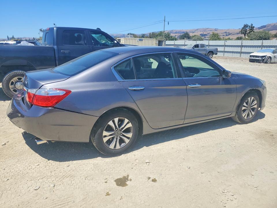 Photo 3 from auction – 2013 HONDA ACCORD with VIN 1HGCR2F39DA148276