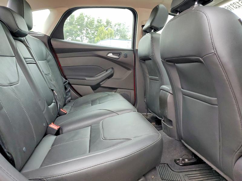 Photo 10 from auction – 2016 FORD FOCUS with VIN 1FADP3N21GL301769