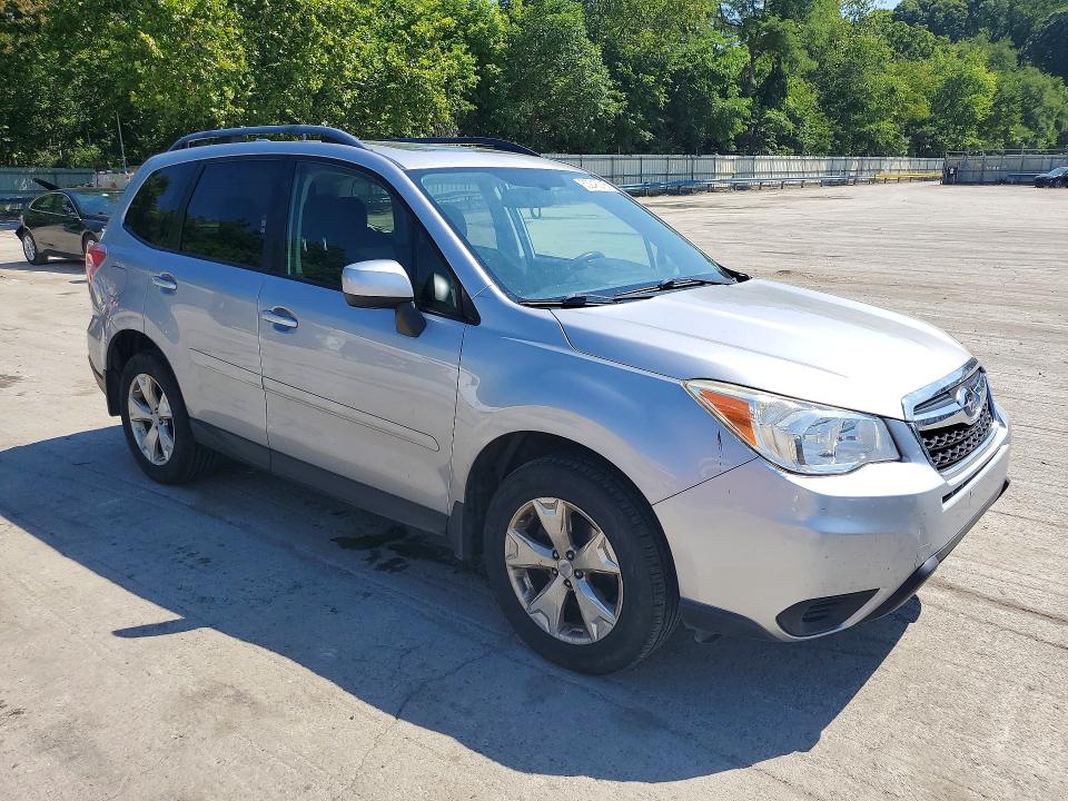 Photo 4 from auction – 2016 SUBARU FORESTER with VIN JF2SJADC2GH542553