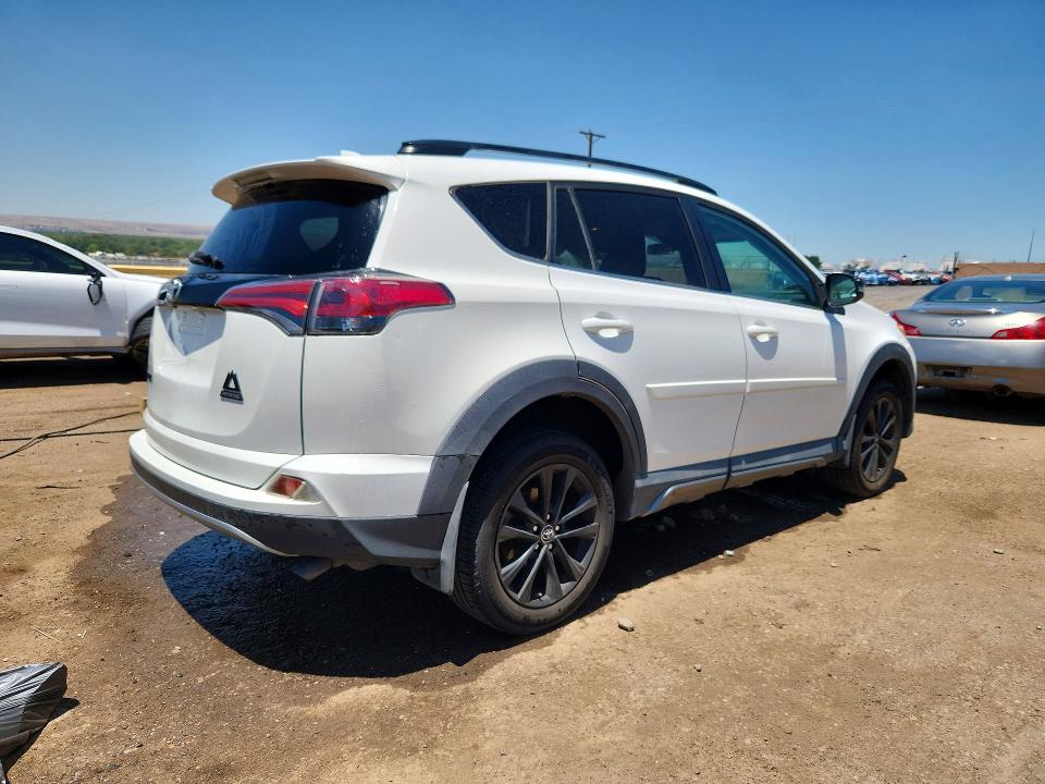 Photo 3 from auction – 2018 TOYOTA RAV4 with VIN 2T3RFREV1JW709967