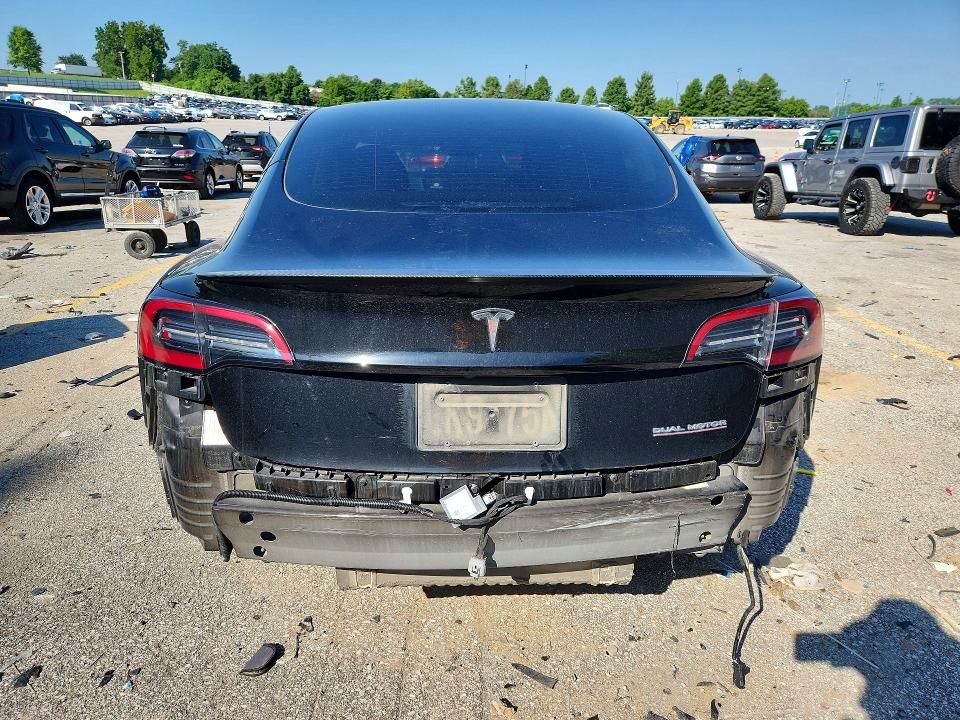 Фото 6 с аукциона – 2023 TESLA MODEL 3 с VIN 5YJ3E1EC2PF579639