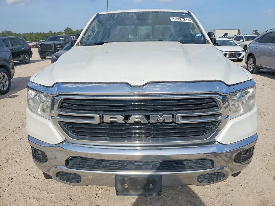 Photo 5 from auction – 2019 RAM 1500 with VIN 1C6RREFT5KN819885