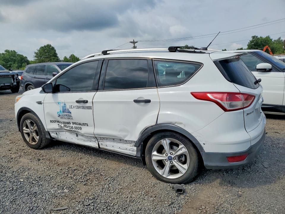 Photo 2 from auction – 2015 FORD ESCAPE with VIN 1FMCU0F77FUC18827
