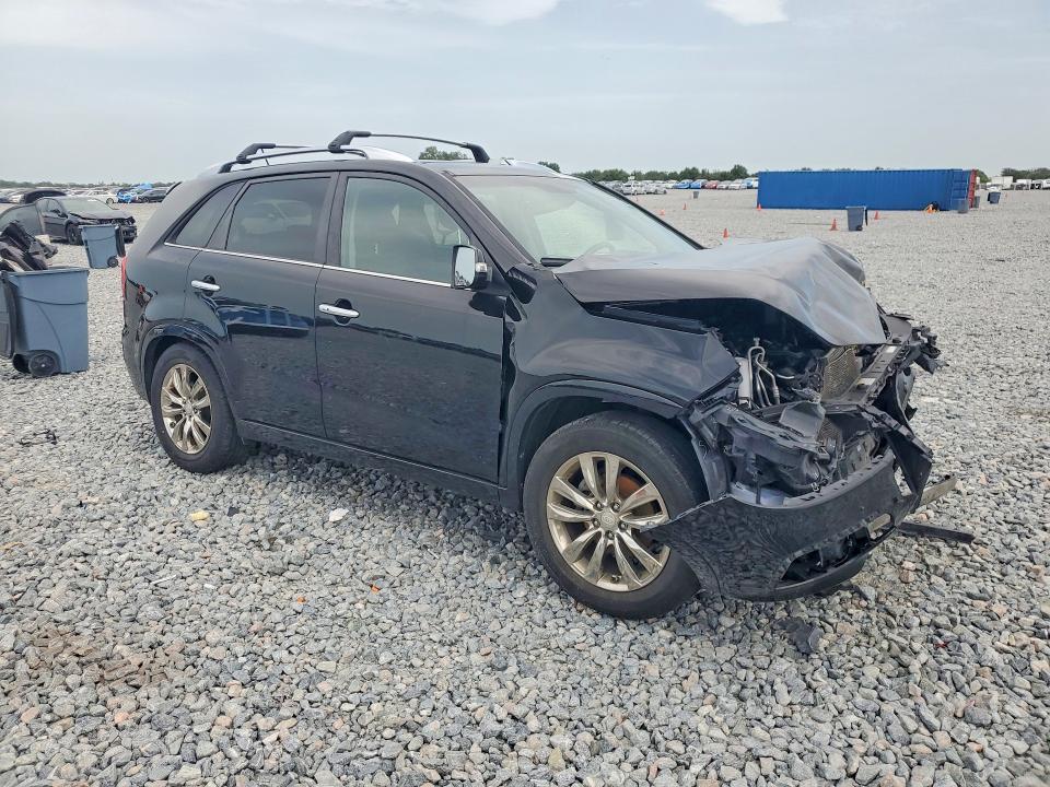 Photo 4 from auction – 2012 KIA SORENTO with VIN 5XYKW4A29CG233064