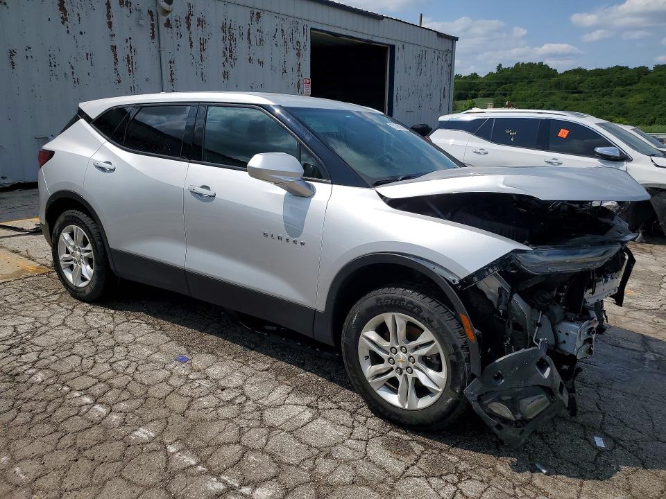 Photo 4 from auction – 2021 CHEVROLET BLAZER with VIN 3GNKBCR47MS561151