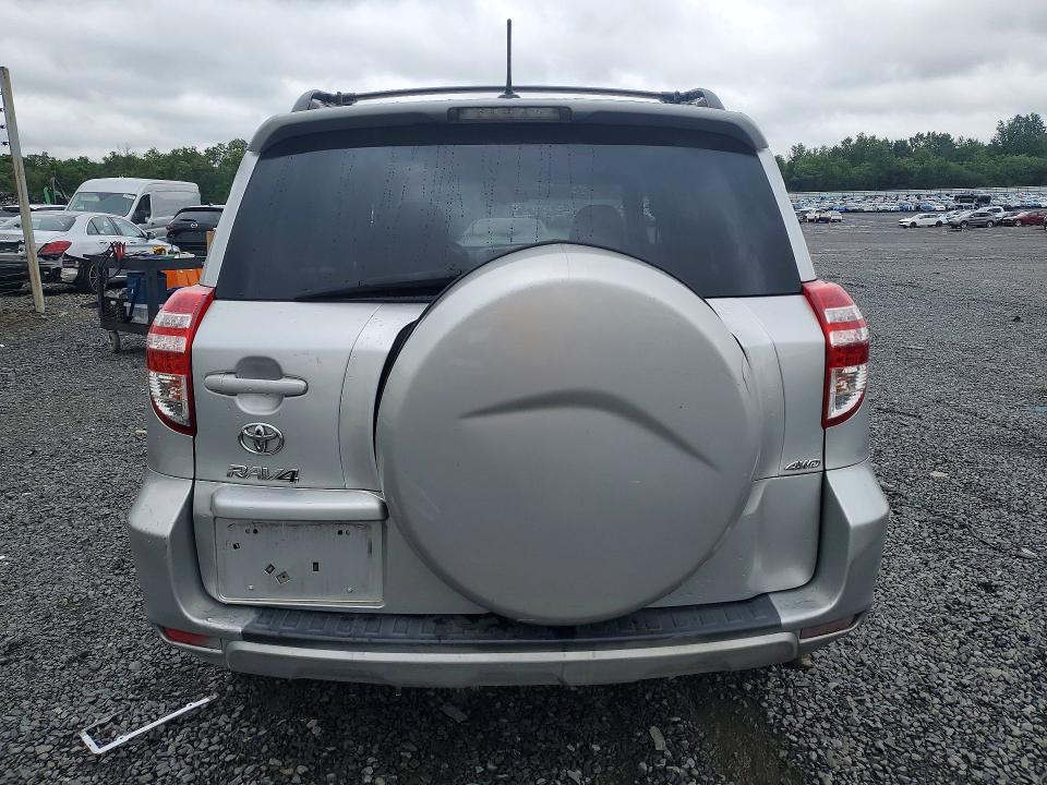 Foto 6 de la subasta – 2011 TOYOTA RAV4 con VIN 2T3BF4DV3BW117283