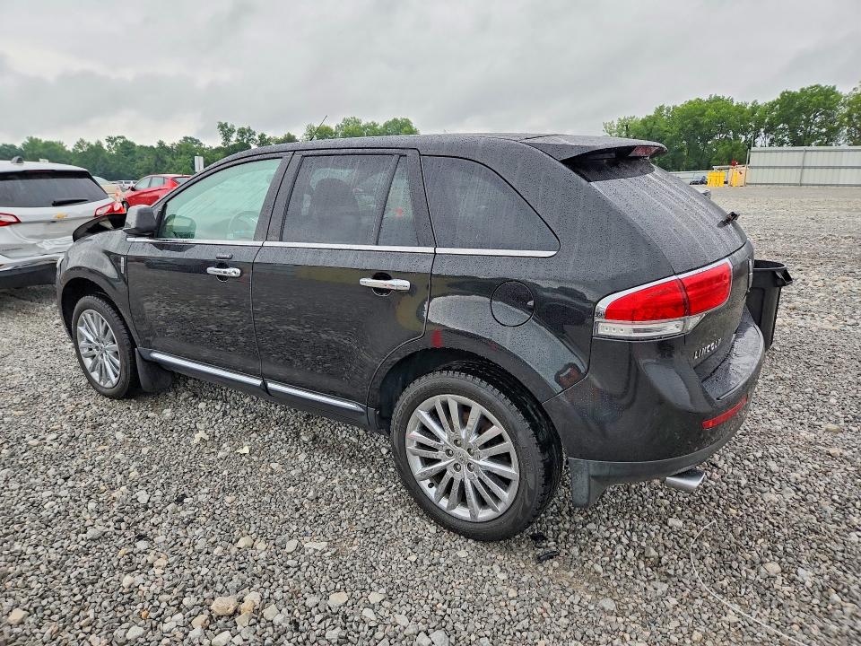 Photo 2 from auction – 2011 LINCOLN MKX with VIN 2LMDJ8JK4BBJ13075