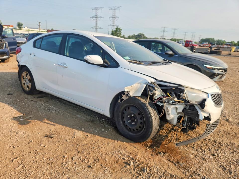 Photo 4 from auction – 2016 KIA FORTE with VIN KNAFK4A67G5475749