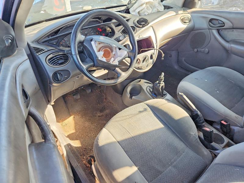 Photo 8 from auction – 2000 FORD FOCUS with VIN 3FAFP3132YR180910