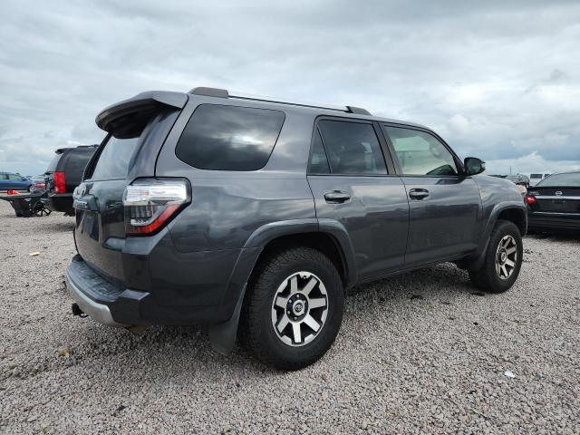 Photo 3 from auction – 2018 TOYOTA 4RUNNER with VIN JTEBU5JR2J5534009