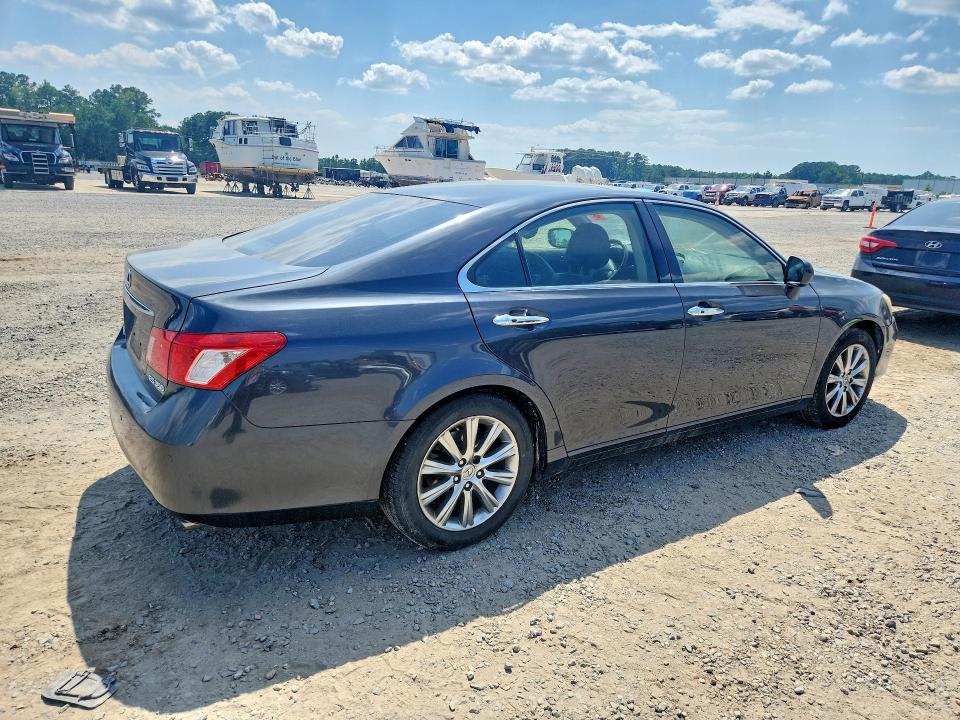 Photo 3 from auction – 2007 LEXUS ES with VIN JTHBJ46G272114838