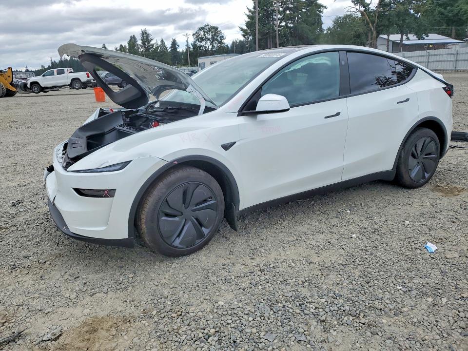TESLA MODEL Y 2026 with VIN 7SAYGDEE4TF632468 - Photo from auction
