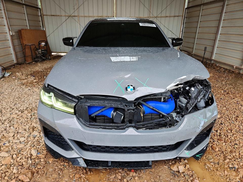 Photo 5 from auction – 2021 BMW M550XI with VIN WBA13BK04MCH00208