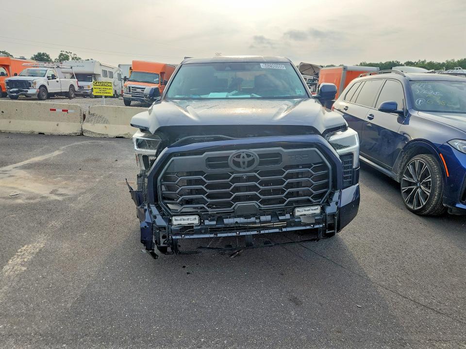 Photo 5 from auction – 2024 TOYOTA TUNDRA with VIN 5TFLA5DB7RX156964