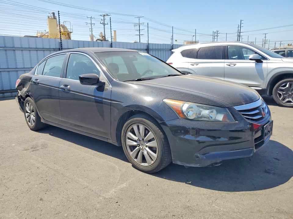 Photo 4 from auction – 2011 HONDA ACCORD with VIN 1HGCP2E7XBA129484