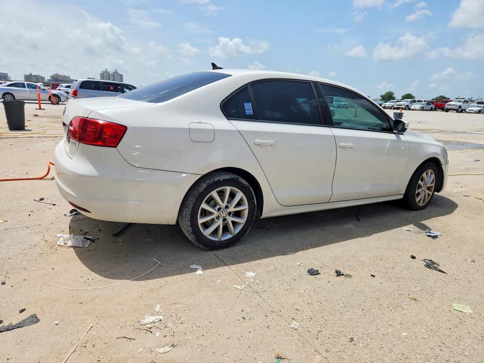 Photo 3 from auction – 2011 VOLKSWAGEN JETTA with VIN 3VWDX7AJ8BM367240