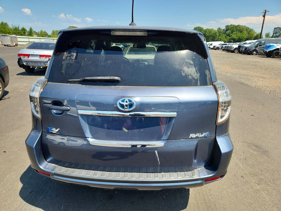 Photo 6 from auction – 2014 TOYOTA RAV4 EV with VIN 2T3YL4DV0EW002874