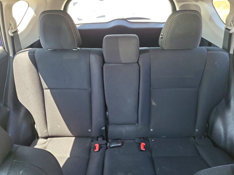 Photo 10 from auction – 2014 TOYOTA RAV4 with VIN 2T3RFREV2EW127379