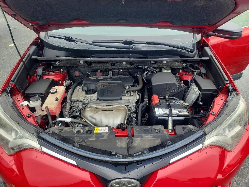 Photo 12 from auction – 2017 TOYOTA RAV4 with VIN JTMBFREV3HJ150061
