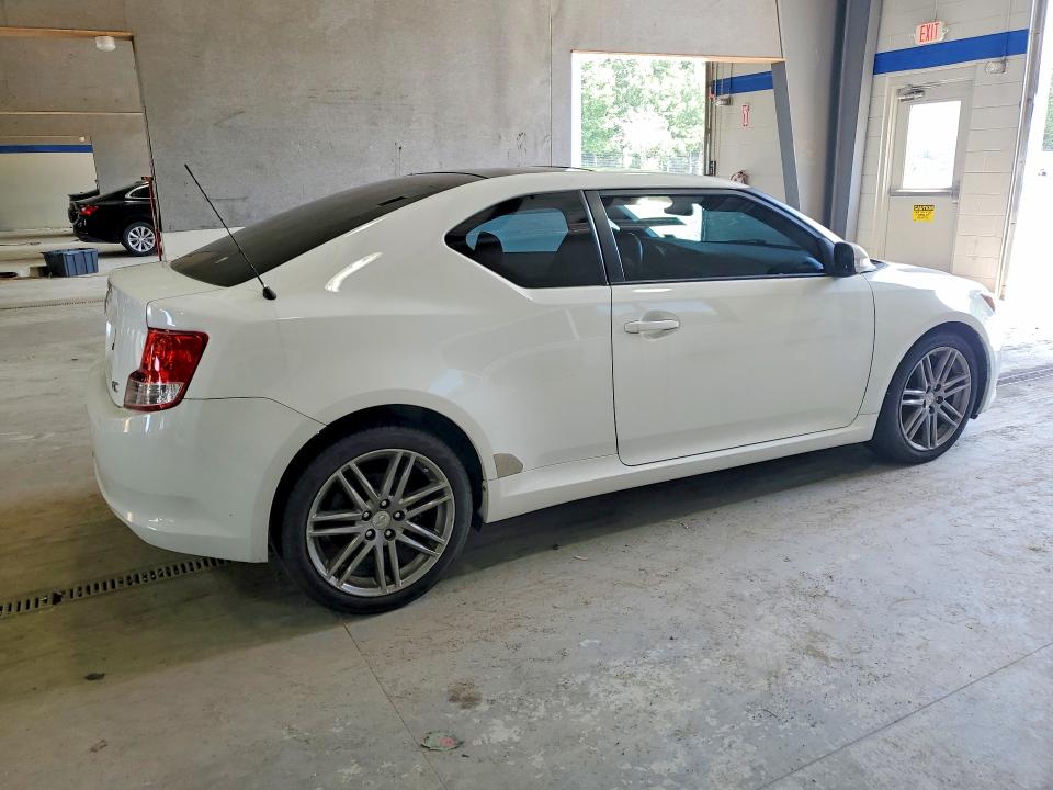 Photo 3 from auction – 2012 SCION TC with VIN JTKJF5C74C3038190