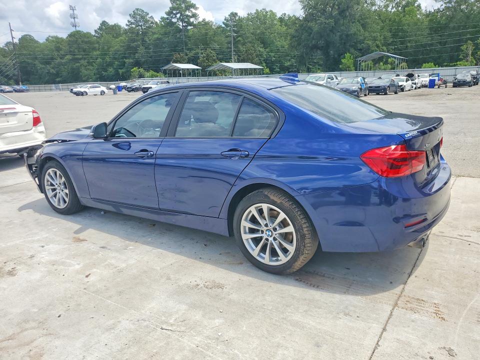 Photo 2 from auction – 2017 BMW 320 with VIN WBA8E5G31HNU43853