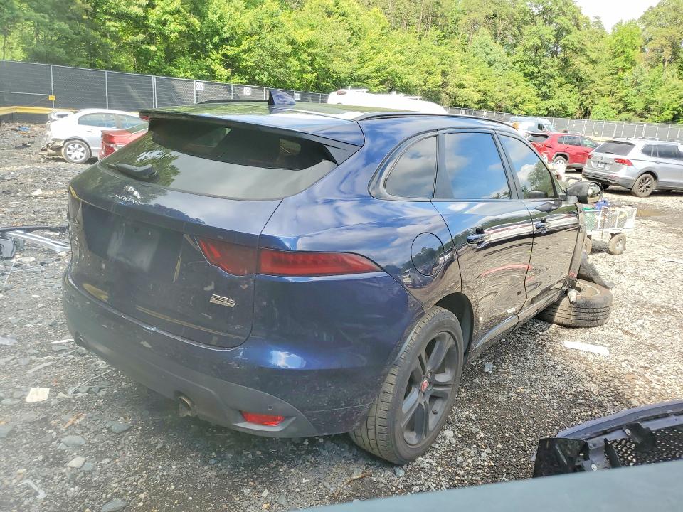 Photo 3 from auction – 2018 JAGUAR F-PACE with VIN SADCL2FX4JA274578