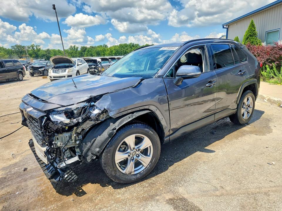 Photo 1 from auction – 2023 TOYOTA RAV4 with VIN 2T3P1RFV3PW381576
