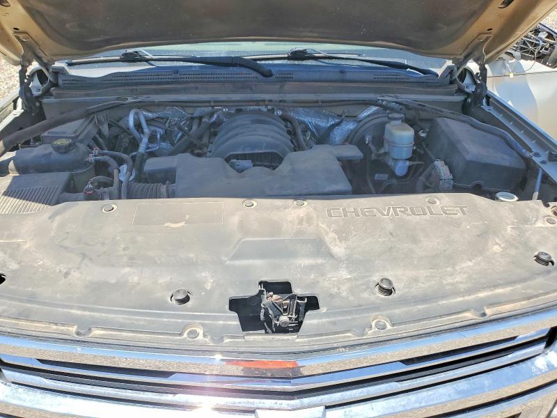 Photo 12 from auction – 2016 CHEVROLET SUBURBAN with VIN 1GNSKJKC4GR100034