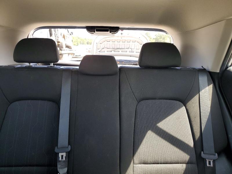 Photo 10 from auction – 2022 HYUNDAI VENUE with VIN KMHRB8A36NU149176