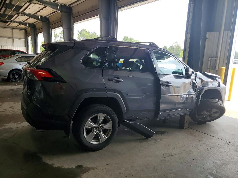 Photo 3 from auction – 2025 TOYOTA RAV4 with VIN 2T3P1RFV7SW551303