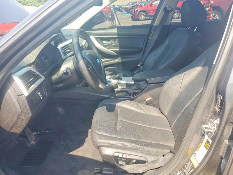 Photo 7 from auction – 2013 BMW 328 with VIN WBA3B5G54DNS00892